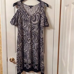 MSK Womens Black & White Dress Size Small Open Shoulder gently used